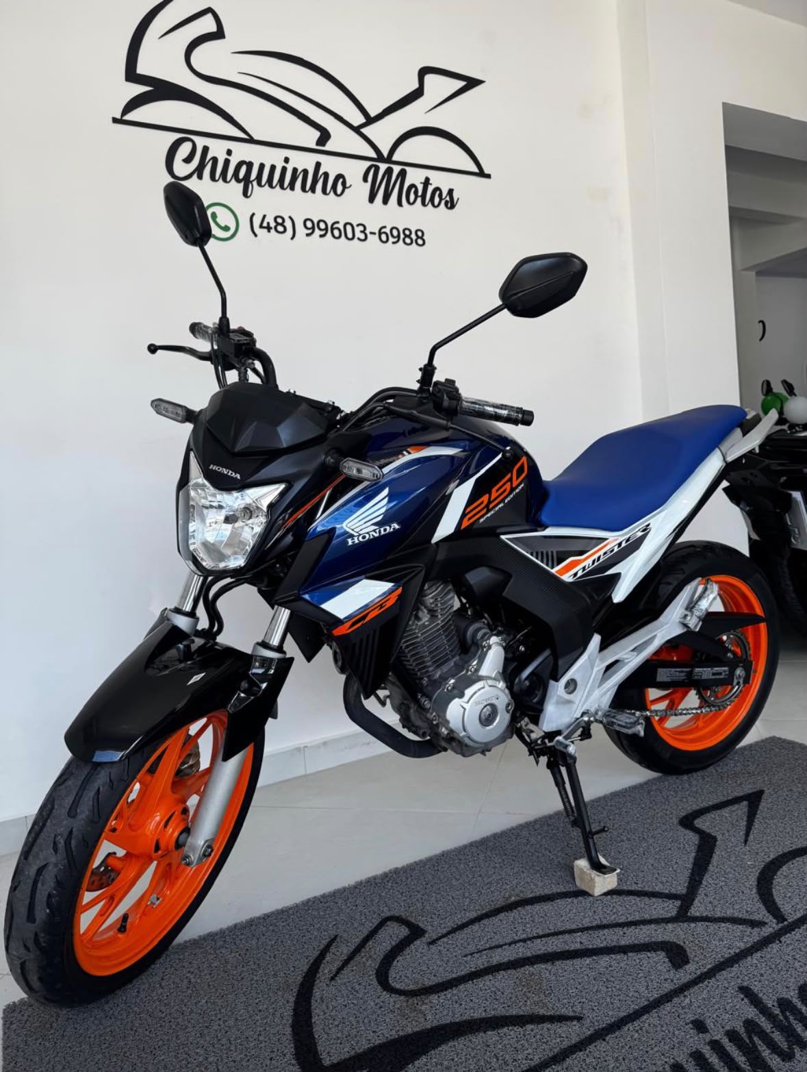 HONDA CB TWISTER 250